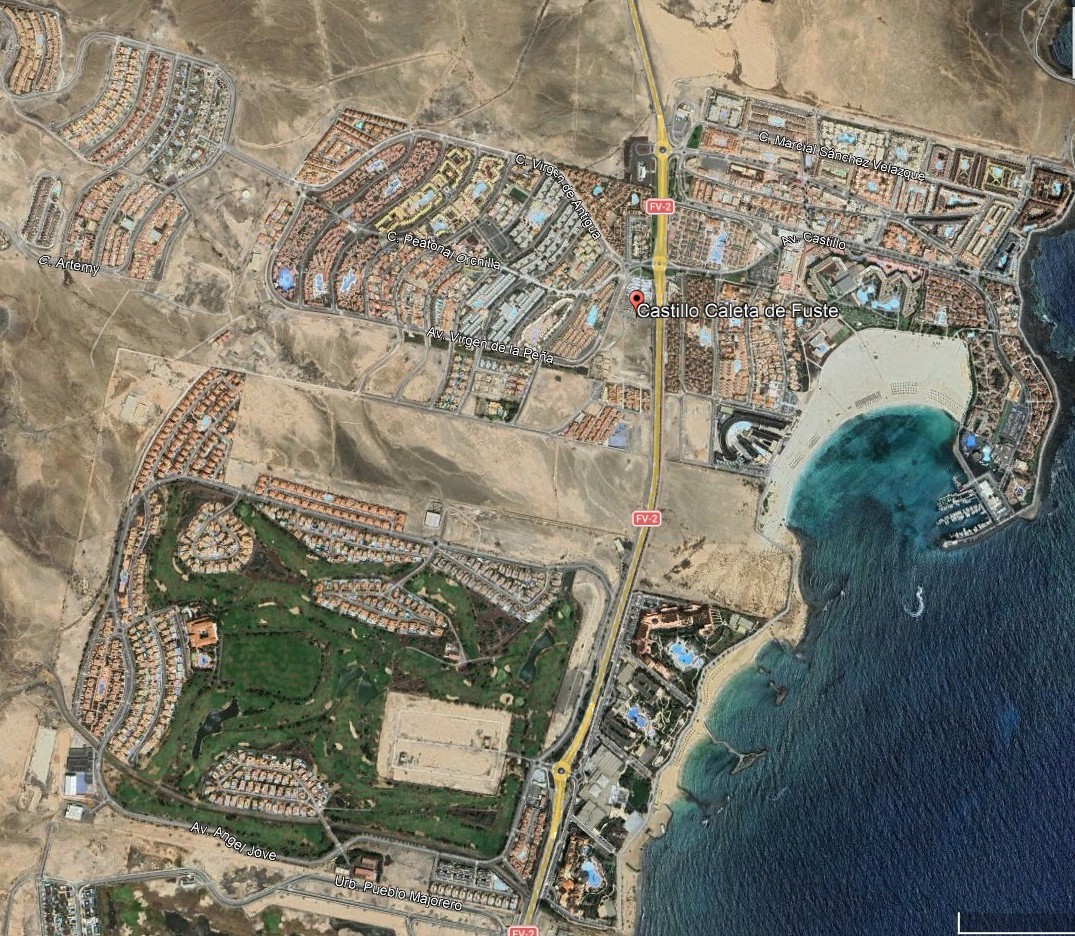 Parcela hotelera en primera línea de playa en Caleta de Fuste